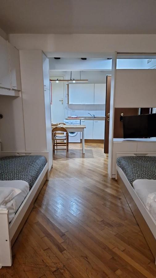 Ferienwohnung Historic Center - With 2 Single Beds Bologna Exterior foto